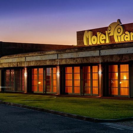 Motel Hotel Piranha Cameriano Екстериор снимка